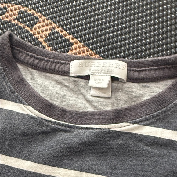 Burberry& Moschino Black Jeans with Navy and Gray T-Shirts - Picture 3 of 5